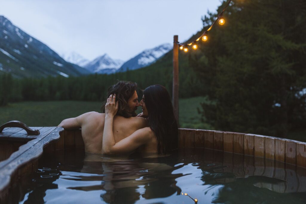 Escapada romántica en Galicia con jacuzzi privado en una casa rural cerca de Santiago